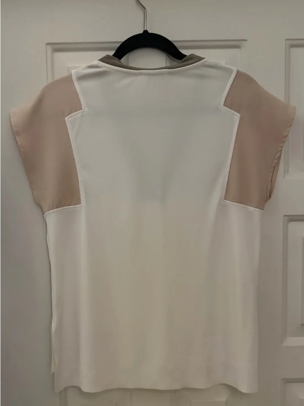 Zara White Blouse with Beige Trim - Picture 2 of 3